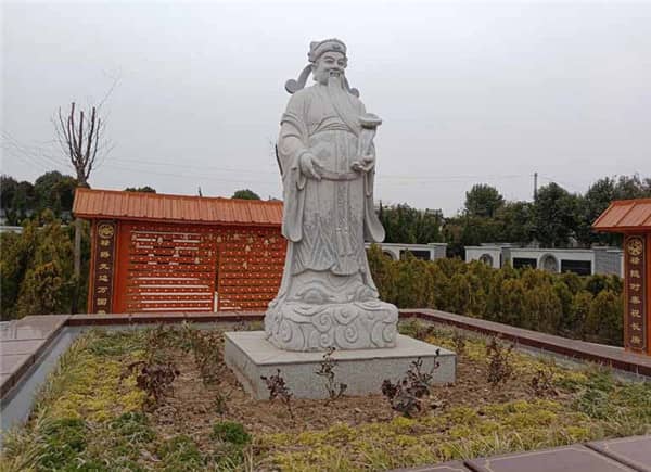 閻良漢皇樹(shù)葬墓園的交通情況如何，是否方便前往？