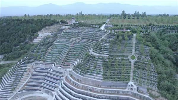 西安壽陽山公墓提供哪些類型的墓型？這些墓型各有什么特點？