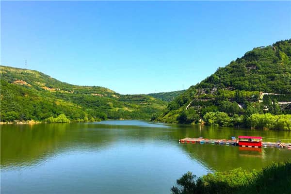 西安壽陽(yáng)山墓園的墓地價(jià)格受到哪些因素的影響？