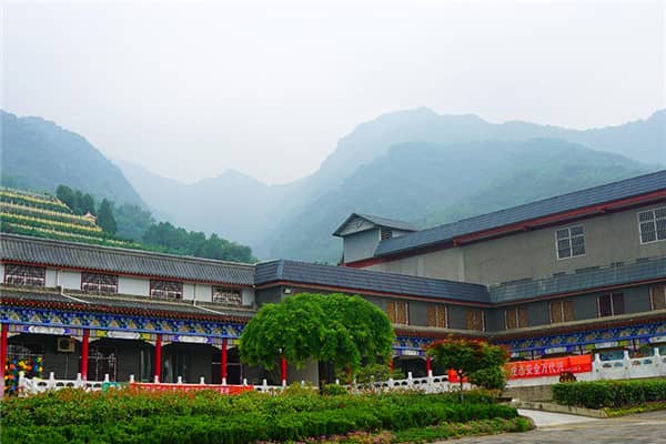 陜西省西安市九龍山墓園，珍愛生命