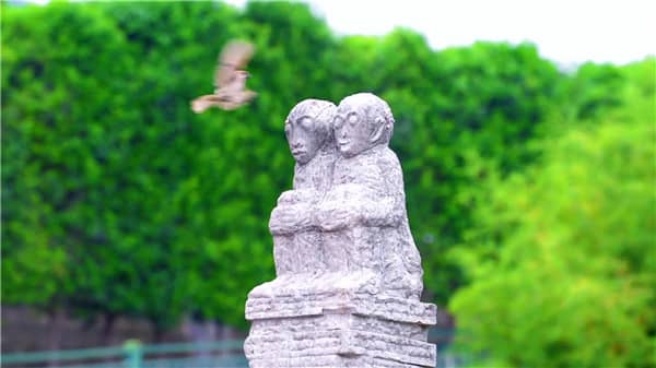 霸陵墓園幾點(diǎn)下班的？西安霸陵墓園新區(qū)孝悌園？