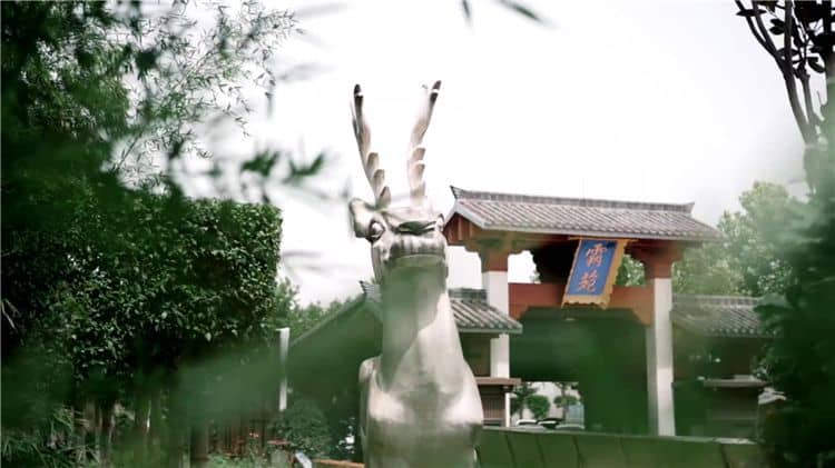 在西安霸陵墓園進(jìn)行安葬需要提前做哪些準(zhǔn)備和安排?